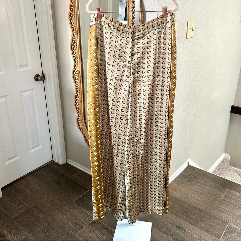HOUSE OF HARLOW 1960 / Geometric Pattern Wide Leg Satin Pants